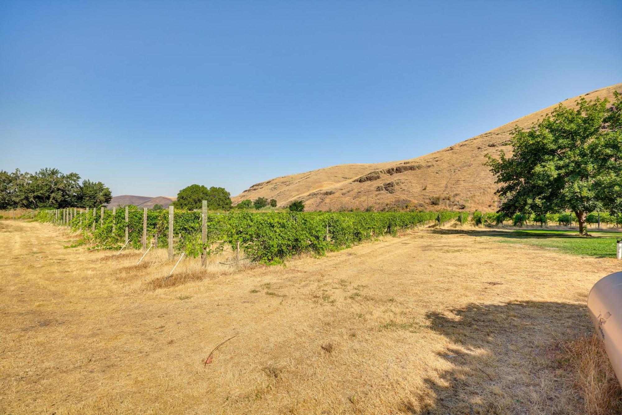 Mongata Winery Romantic Retreat On-Site Tastings! Milton-Freewater Exterior photo