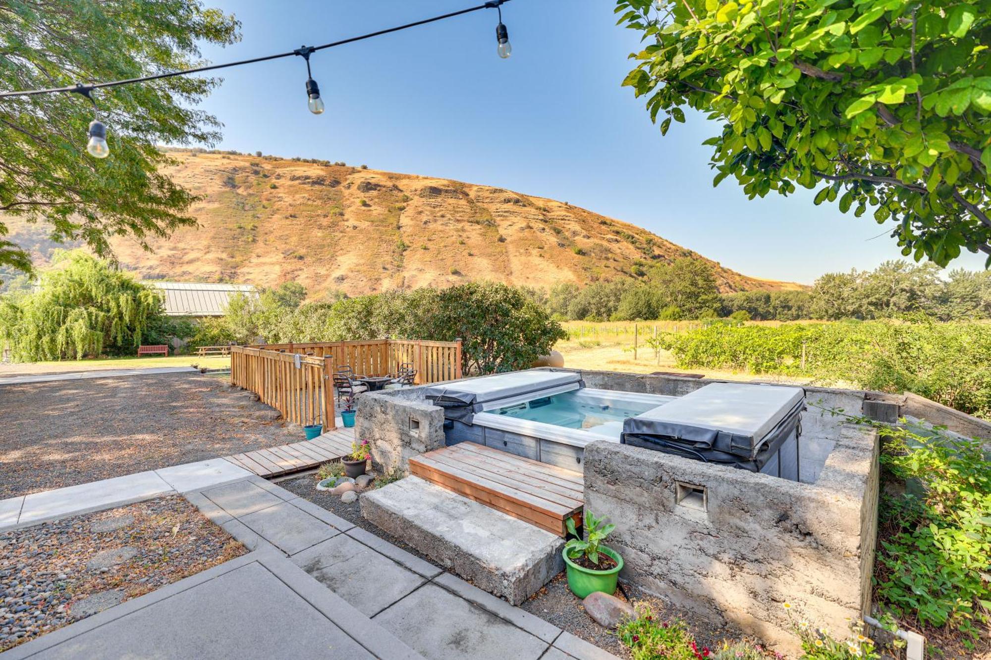 Mongata Winery Romantic Retreat On-Site Tastings! Milton-Freewater Exterior photo